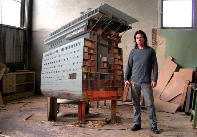 ronvanderende_freightcrosssection